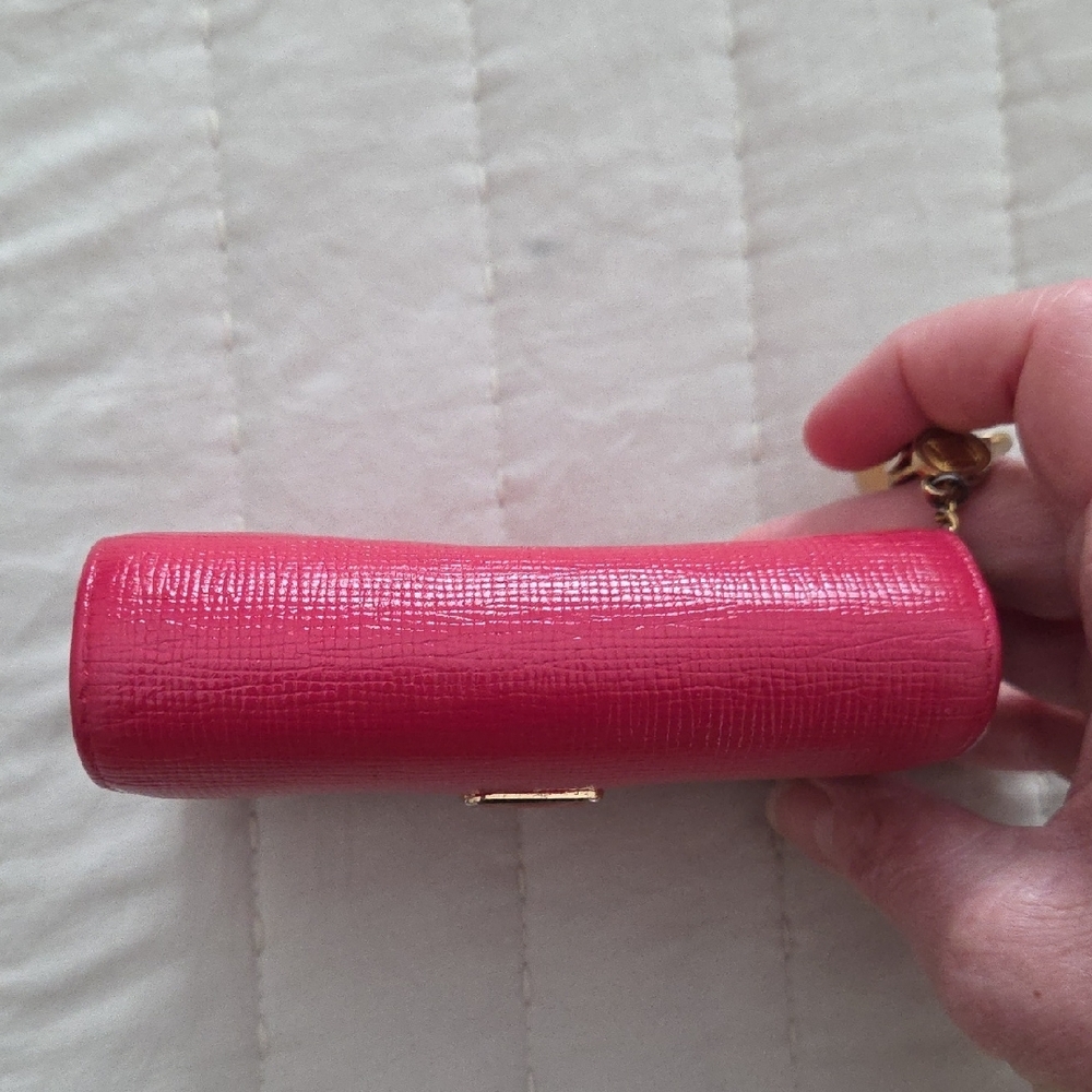 MCM Pink Tri-fold Wallet with Gold Charms Details - Picture 6 of 9